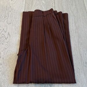 Express Pinstripe High Waisted Relaxed Trouser in Brown Stripe Size 2